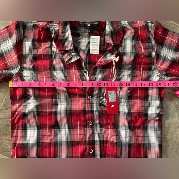 NWT Plaid button down shirt - Picture 2 of 2